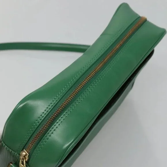 LOUIS VUITTON Epi Trocadero 27 Shoulder Bag Green